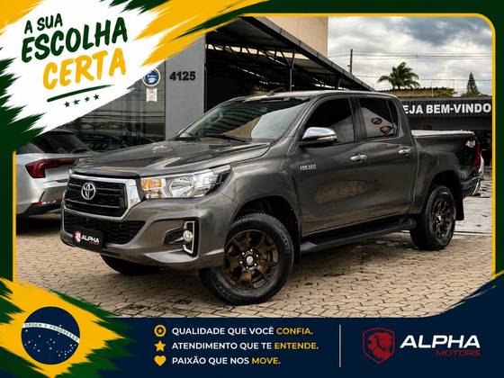 TOYOTA HILUX 2.8 SRV 4X4 CD 16V DIESEL 4P AUTOMÁTICO TOYOTA HILUX 2.8 SRV 4X4 CD 16V DIESEL 4P AUTOMÁTICO